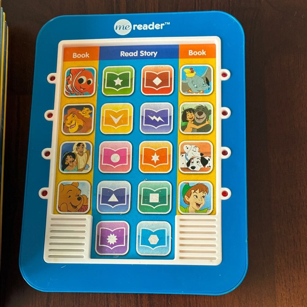 Story Reader Disney Collection with Blue Interactive Me Reader 8 Books